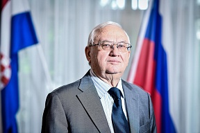 О публикации 10 февраля 2020 г. статьи посла России в Хорватии А.С.Азимова в центральной газете "Вечерни лист", приуроченной ко Дню Дипломатического работника